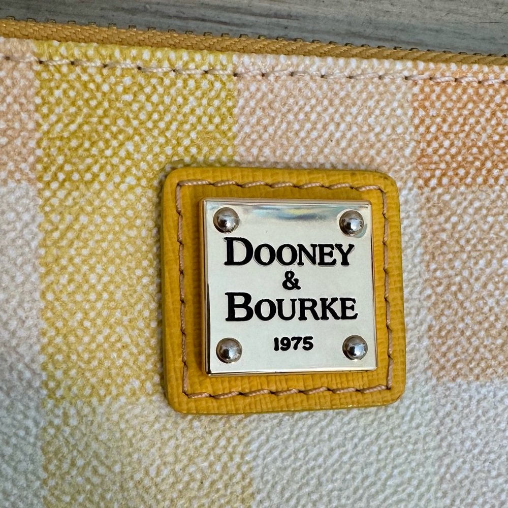Dooney and Bourke Quadretto Yellow Plaid Kirby Small Carrington Wristlet - NEW - Picture 3 of 9